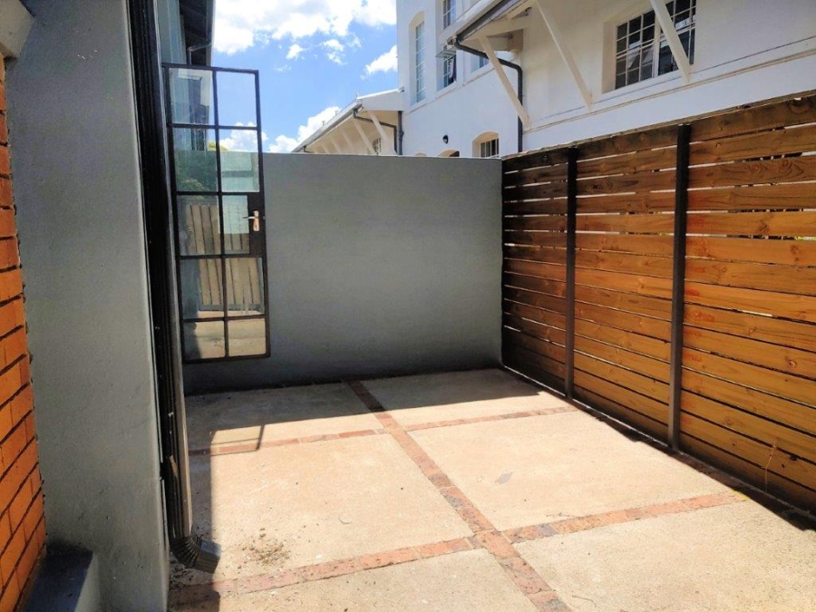 1 Bedroom Property for Sale in Braamfontein Gauteng
