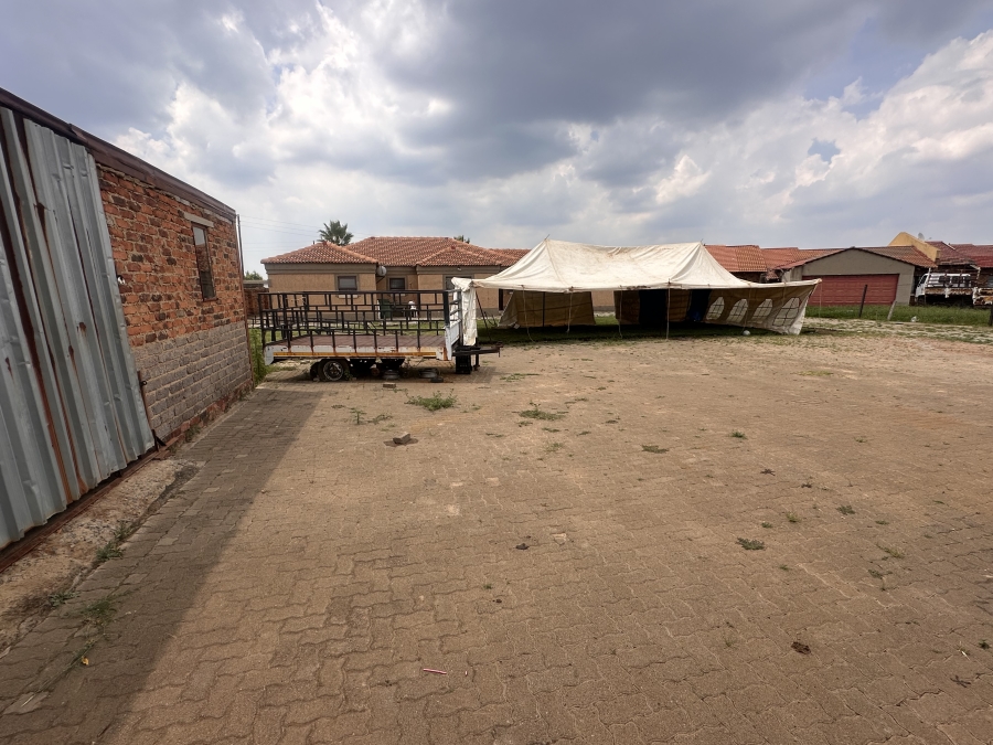 1 Bedroom Property for Sale in Stretford Gauteng