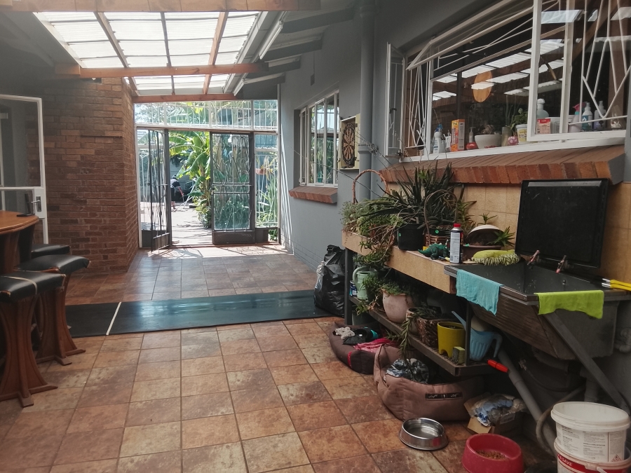 3 Bedroom Property for Sale in Vanderbijlpark SW 5 Gauteng