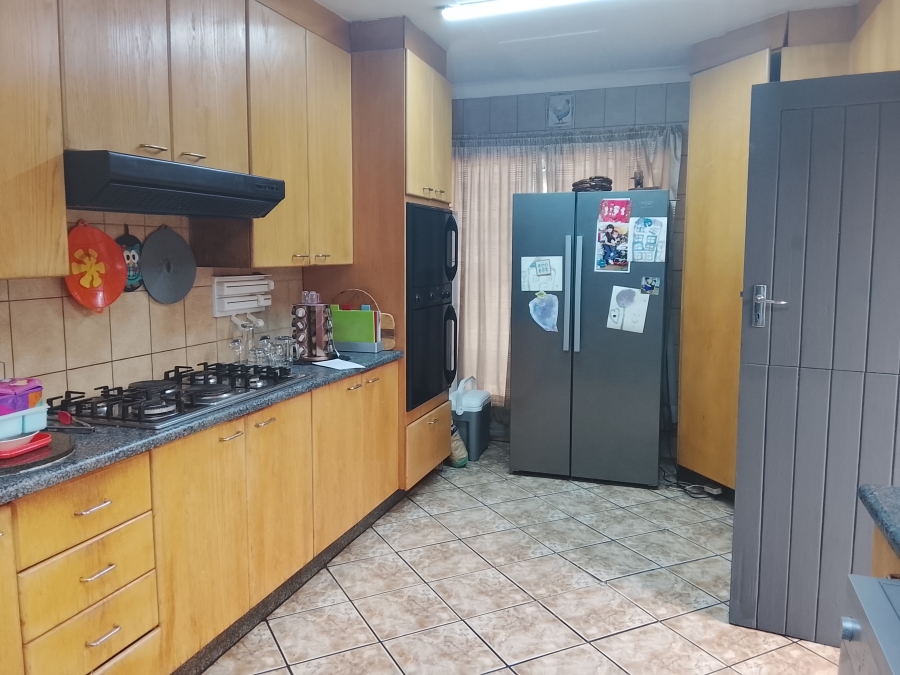 3 Bedroom Property for Sale in Vanderbijlpark SW 5 Gauteng