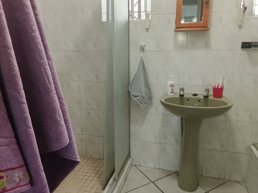 3 Bedroom Property for Sale in Vanderbijlpark SW 5 Gauteng