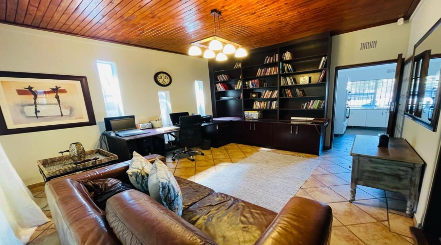 3 Bedroom Property for Sale in Vanderbijlpark SW 5 Gauteng