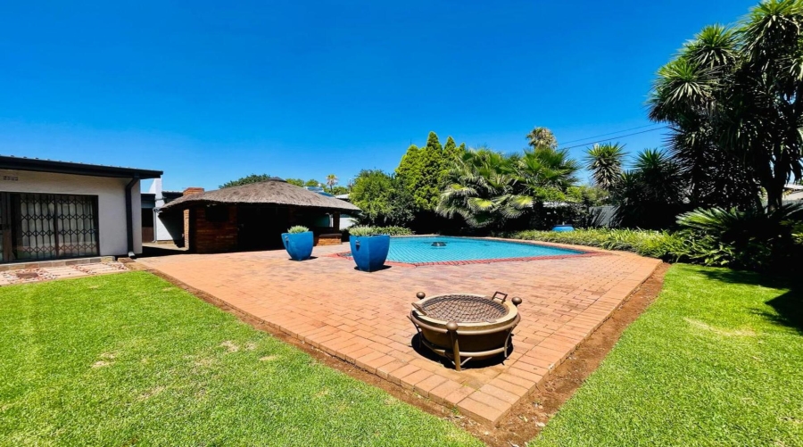 3 Bedroom Property for Sale in Vanderbijlpark SW 5 Gauteng