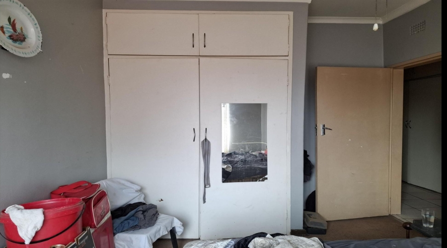 2 Bedroom Property for Sale in Sonland Park Gauteng