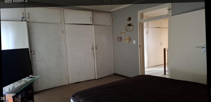 2 Bedroom Property for Sale in Sonland Park Gauteng