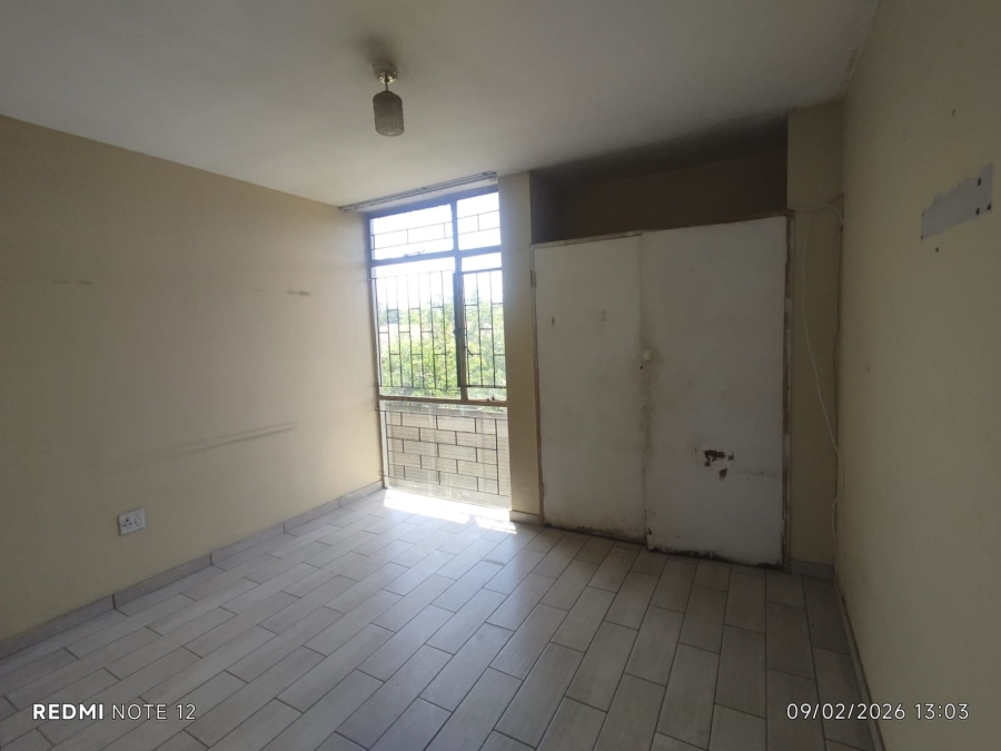 2 Bedroom Property for Sale in Vanderbijlpark CW 3 Gauteng