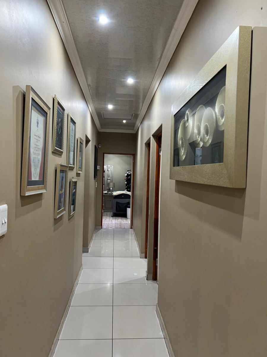 3 Bedroom Property for Sale in Vanderbijlpark CE 7 Gauteng