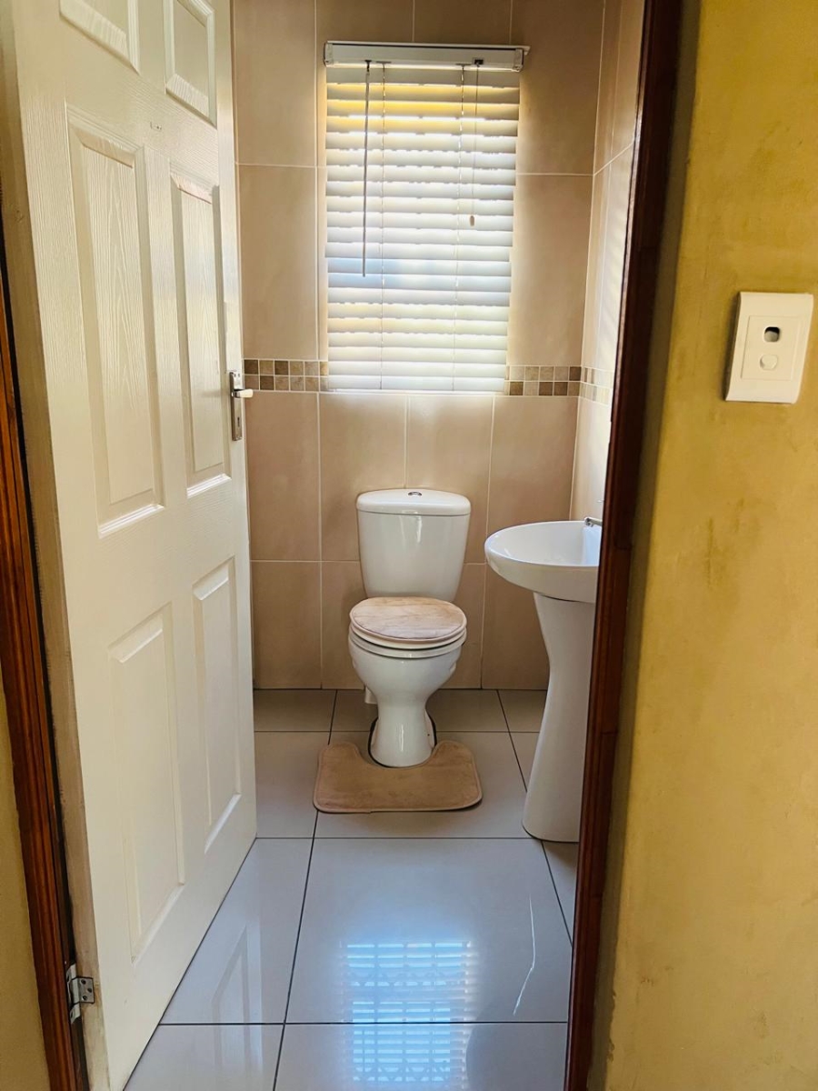 3 Bedroom Property for Sale in Vanderbijlpark CE 7 Gauteng