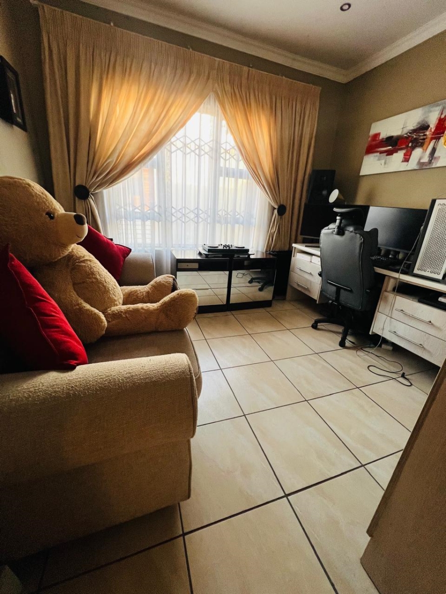 3 Bedroom Property for Sale in Vanderbijlpark CE 7 Gauteng