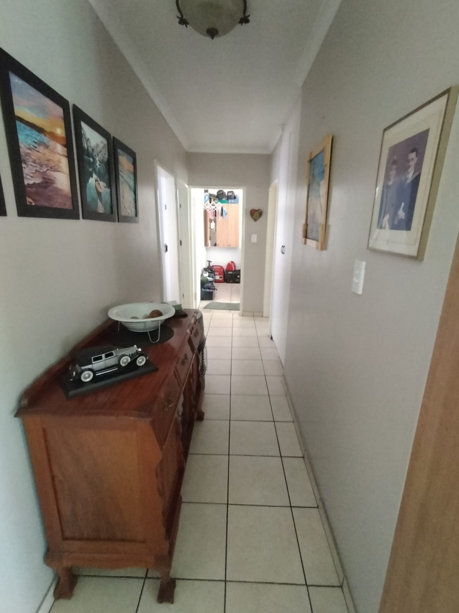 3 Bedroom Property for Sale in Golf Park Gauteng