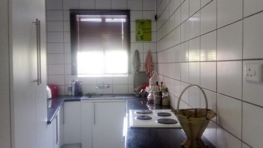 1 Bedroom Property for Sale in Vanderbijlpark CW 1 Gauteng