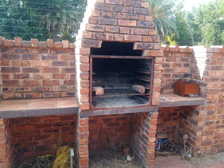 2 Bedroom Property for Sale in Arcon Park Gauteng