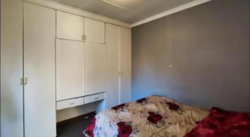 4 Bedroom Property for Sale in Three Rivers East Gauteng