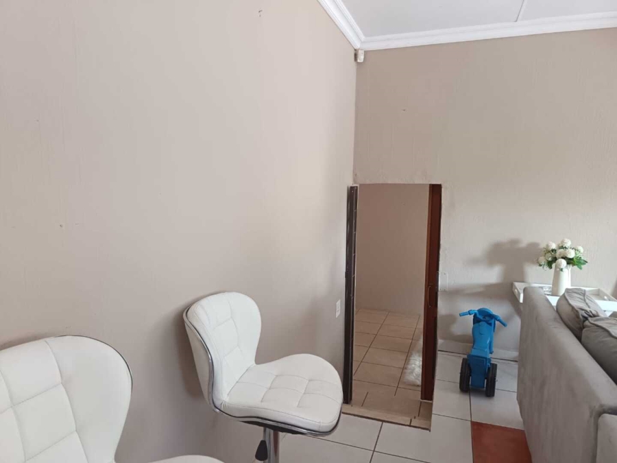 3 Bedroom Property for Sale in Vaaloewer Gauteng