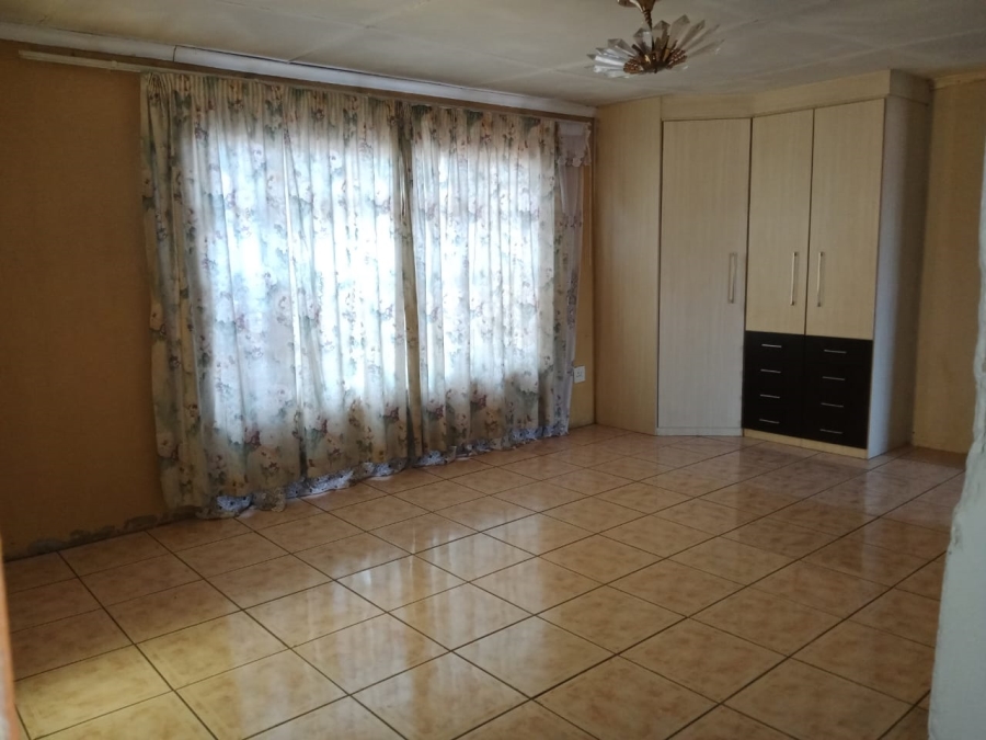 To Let 3 Bedroom Property for Rent in Sebokeng Zone 10 Gauteng