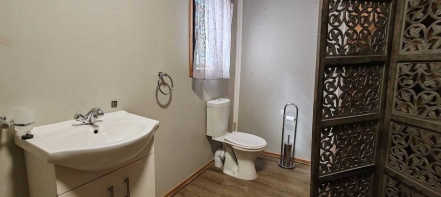 2 Bedroom Property for Sale in Vaaloewer Gauteng