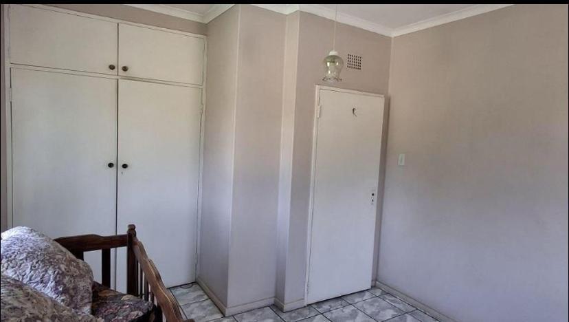4 Bedroom Property for Sale in Miravaal Gauteng