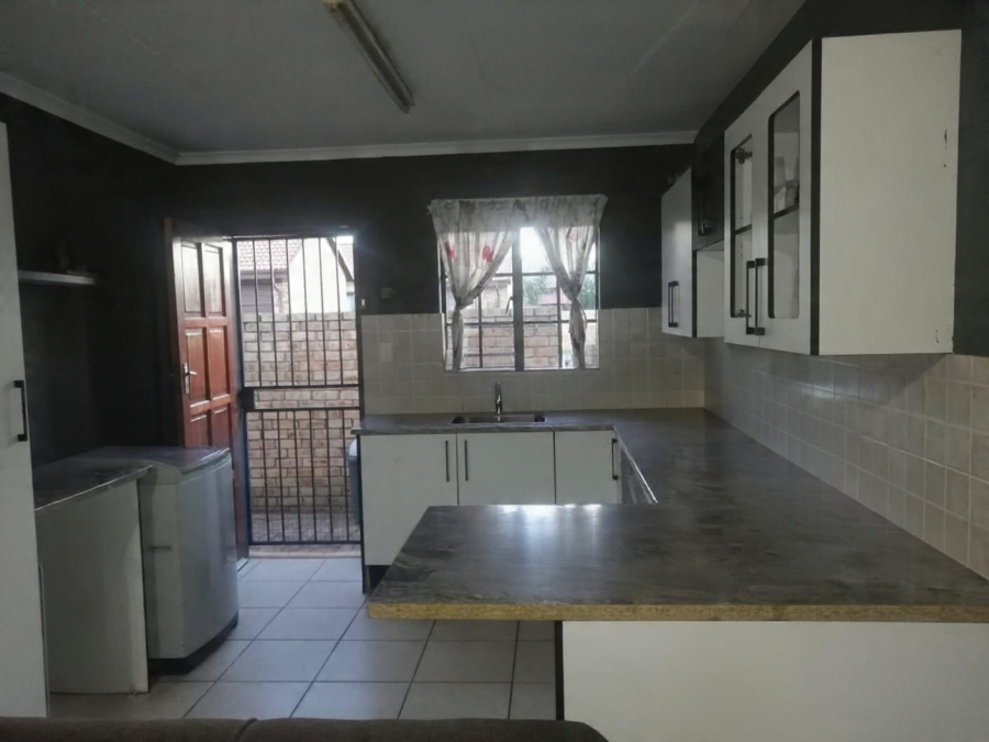 2 Bedroom Property for Sale in Riversdale Gauteng