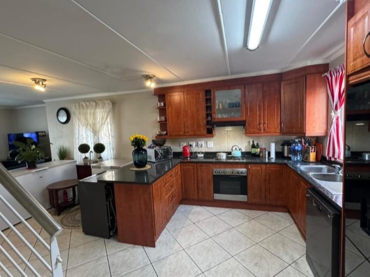 3 Bedroom Property for Sale in Riverspray Lifestyle Estate Gauteng