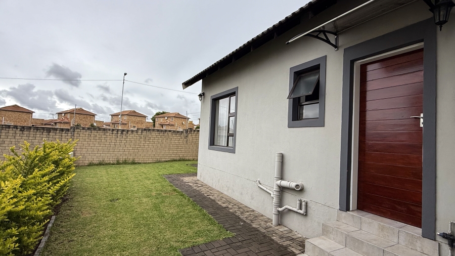 3 Bedroom Property for Sale in Brooklands Lifestyle Estate Gauteng