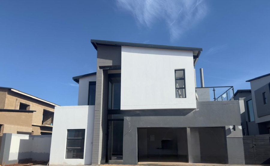 4 Bedroom Property for Sale in Fountainbrook Estate Gauteng