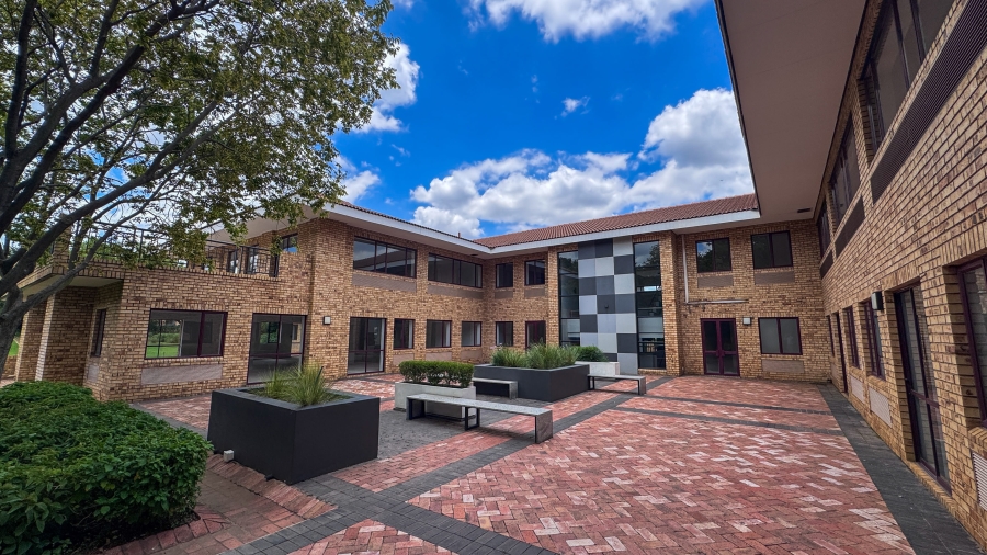 To Let commercial Property for Rent in Vorna Valley Gauteng