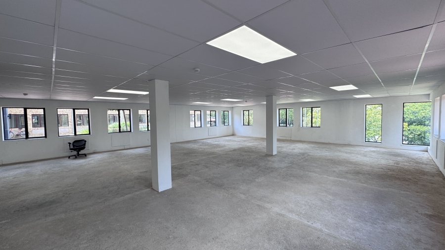 To Let commercial Property for Rent in Vorna Valley Gauteng