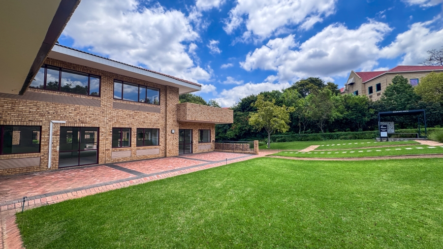 To Let commercial Property for Rent in Vorna Valley Gauteng