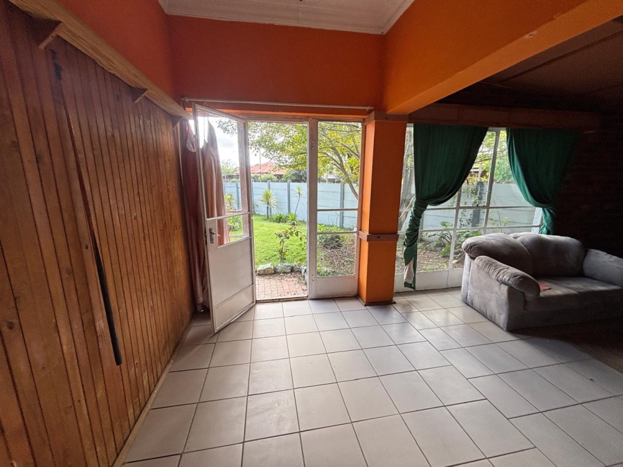 3 Bedroom Property for Sale in Randfontein Central Gauteng