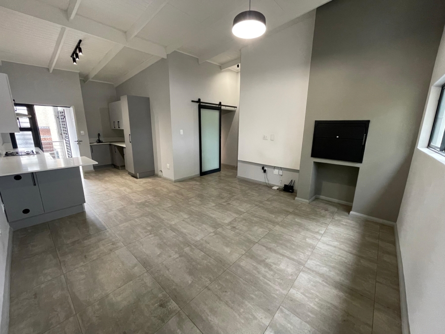 2 Bedroom Property for Sale in Alphen Park Gauteng