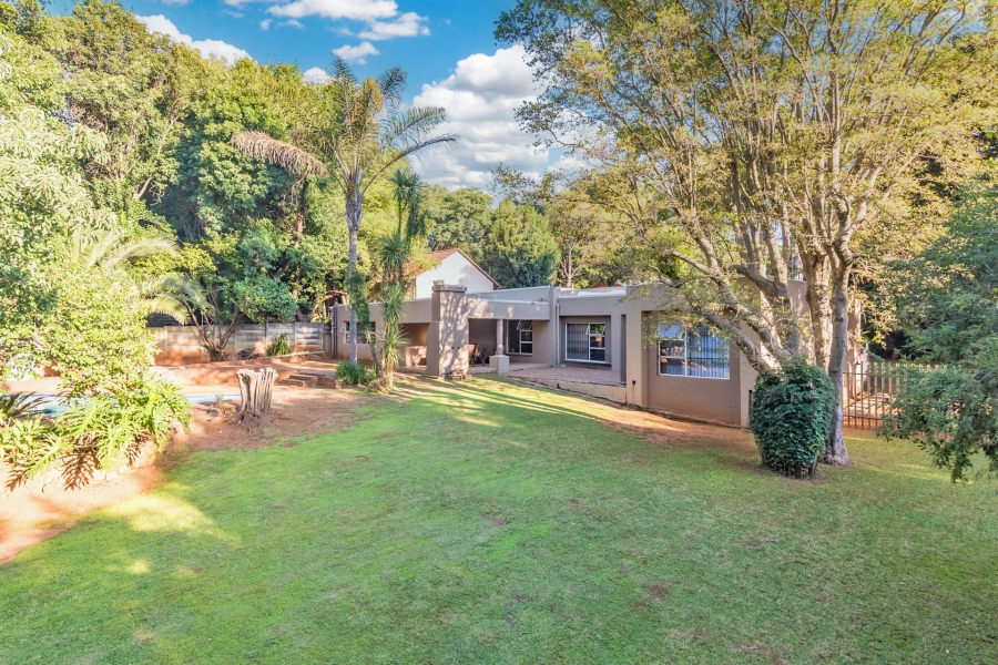 4 Bedroom Property for Sale in Helderkruin Gauteng