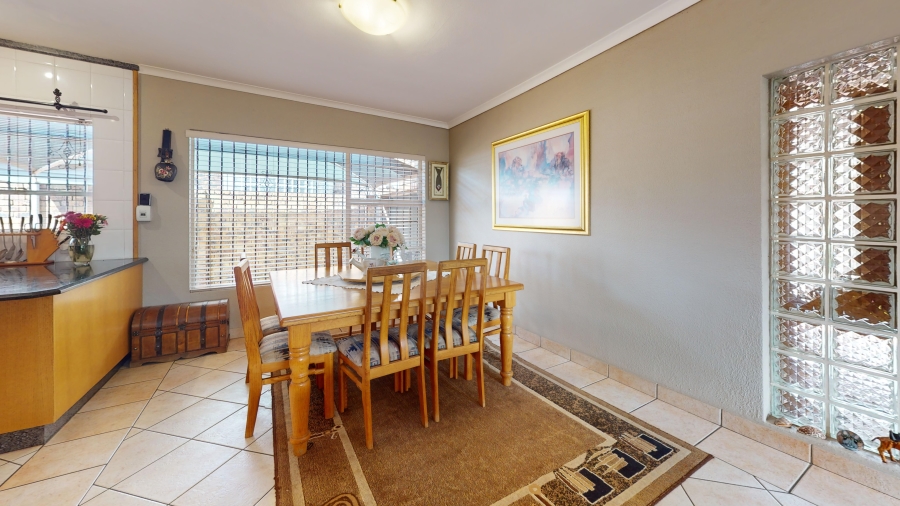 3 Bedroom Property for Sale in Beyers Park Gauteng