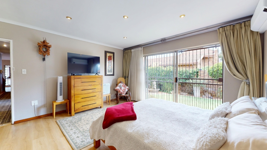 3 Bedroom Property for Sale in Beyers Park Gauteng