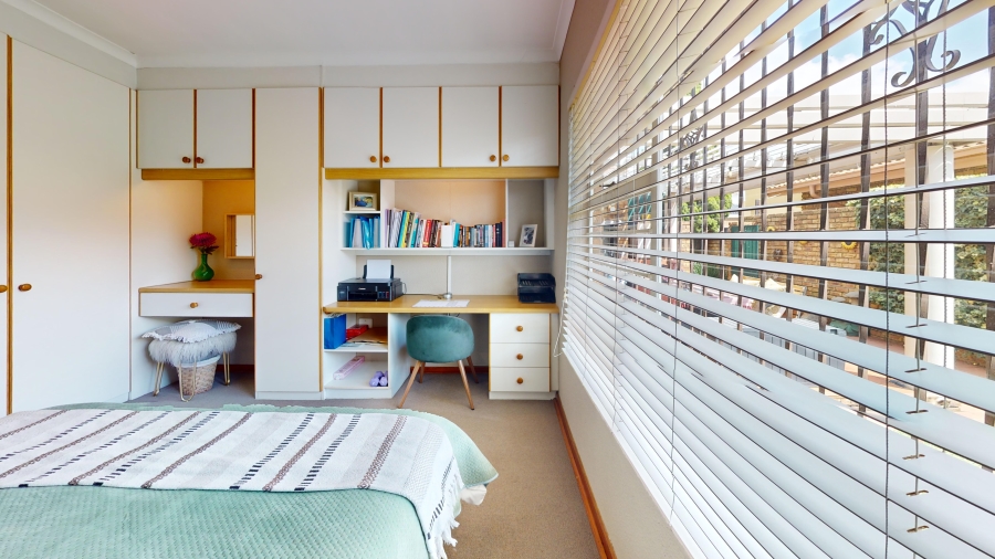 3 Bedroom Property for Sale in Beyers Park Gauteng