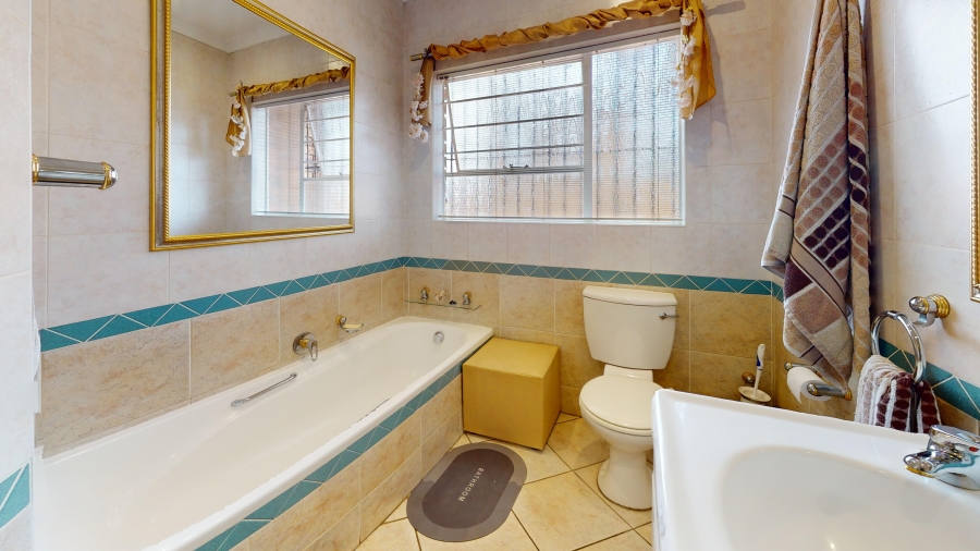 3 Bedroom Property for Sale in Beyers Park Gauteng