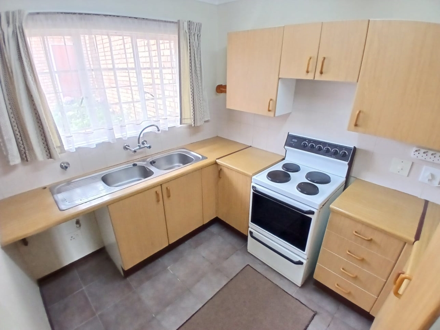 To Let 3 Bedroom Property for Rent in Garsfontein Gauteng