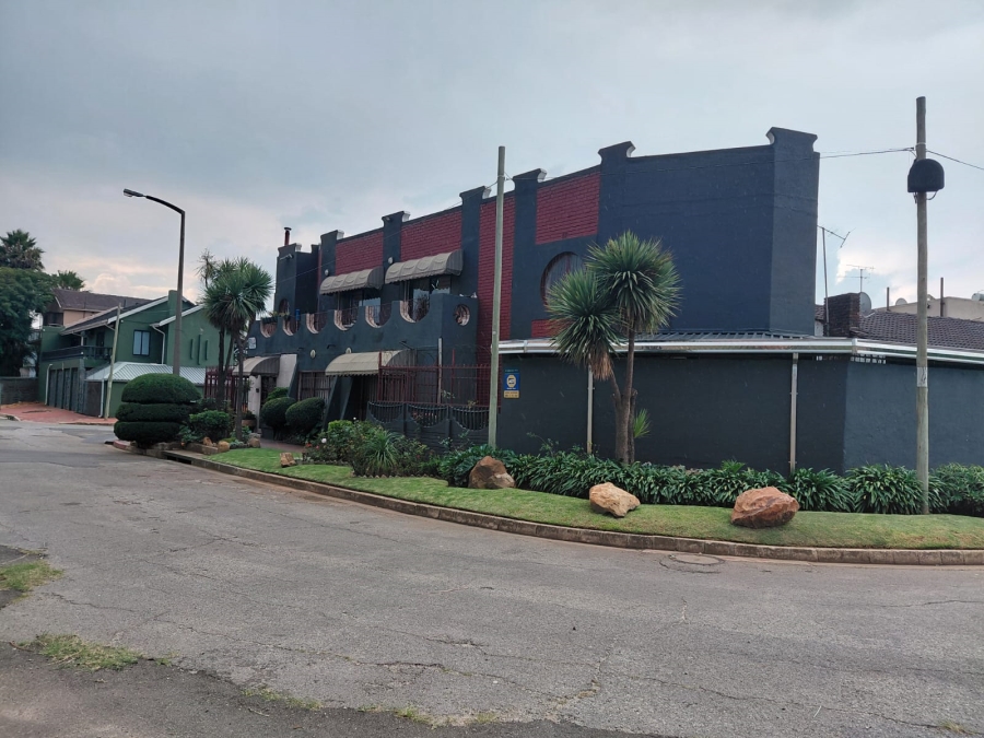 7 Bedroom Property for Sale in Actonville Gauteng