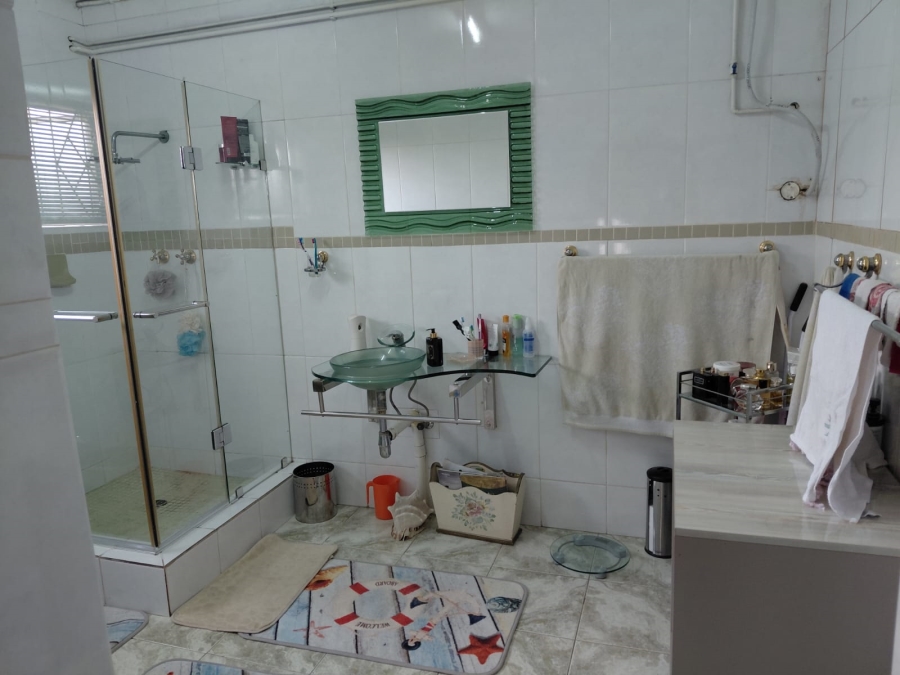 7 Bedroom Property for Sale in Actonville Gauteng