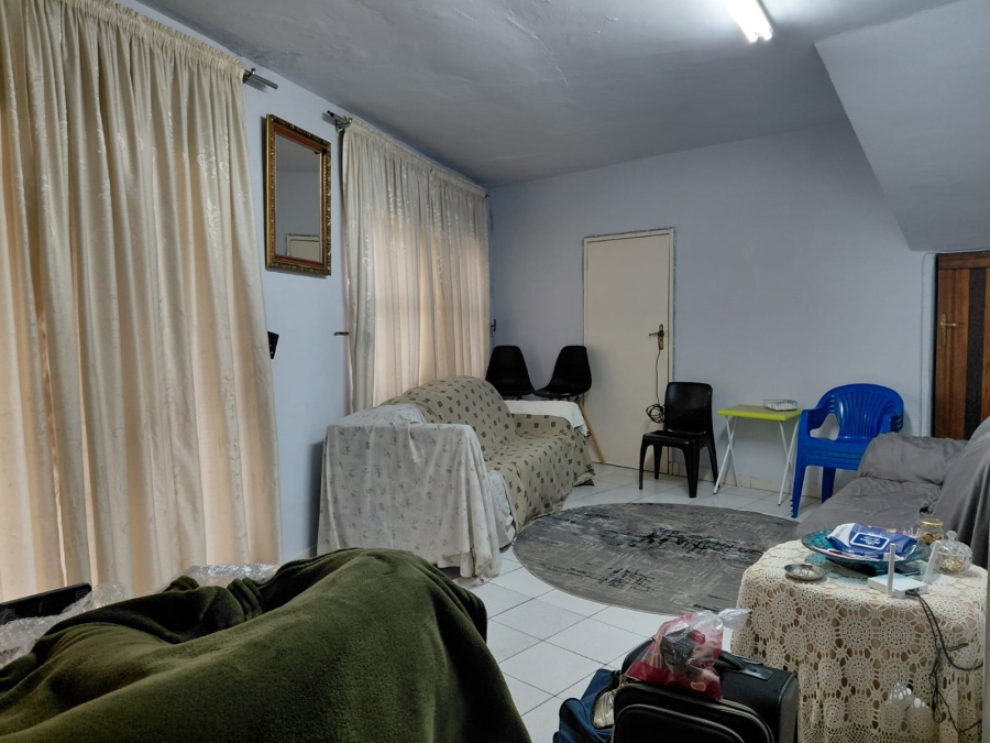 7 Bedroom Property for Sale in Actonville Gauteng