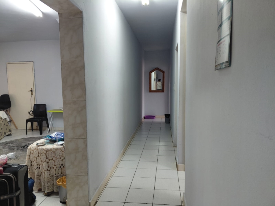 7 Bedroom Property for Sale in Actonville Gauteng