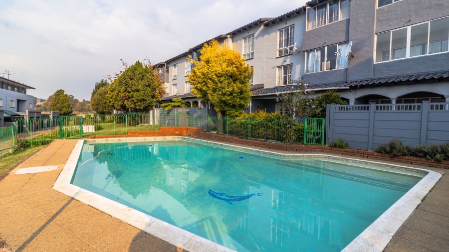 2 Bedroom Property for Sale in Dunsevern Gauteng