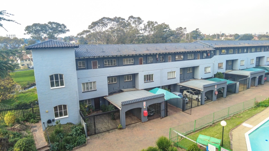 2 Bedroom Property for Sale in Dunsevern Gauteng