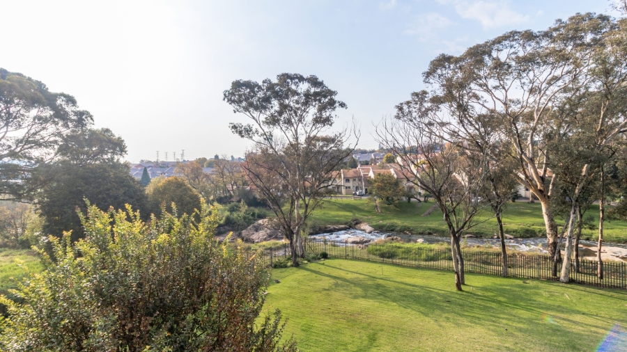 2 Bedroom Property for Sale in Dunsevern Gauteng