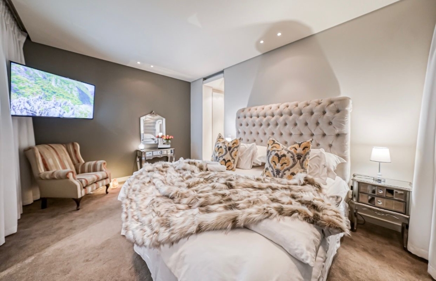 2 Bedroom Property for Sale in Morningside Gauteng