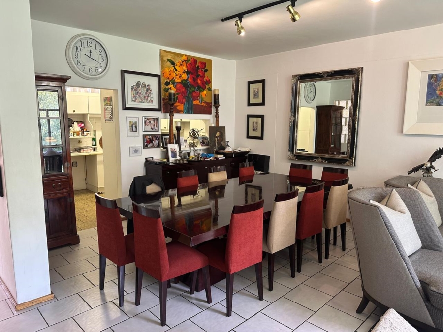 2 Bedroom Property for Sale in Atholl Gauteng