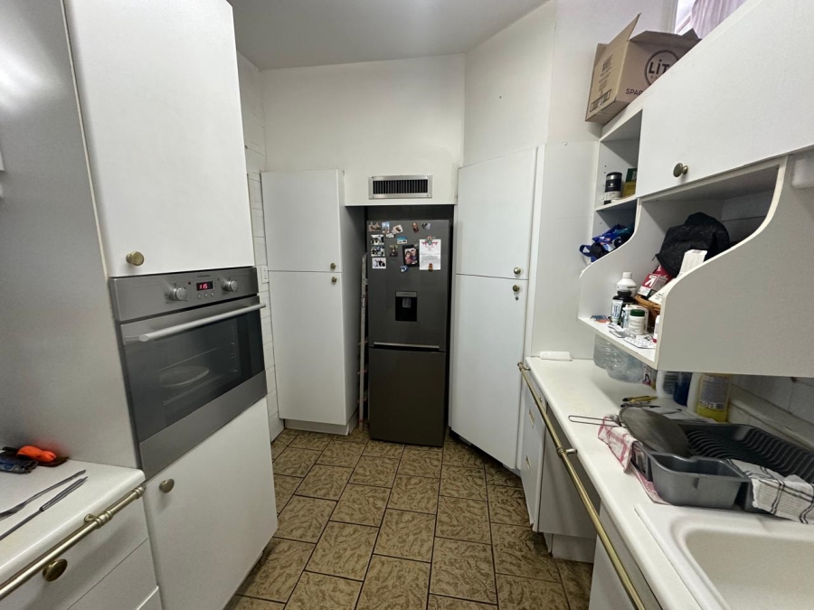 2 Bedroom Property for Sale in Atholl Gauteng