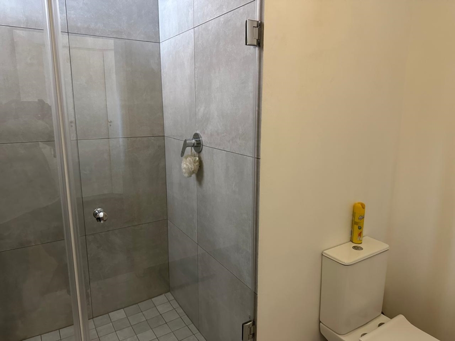 2 Bedroom Property for Sale in Atholl Gauteng