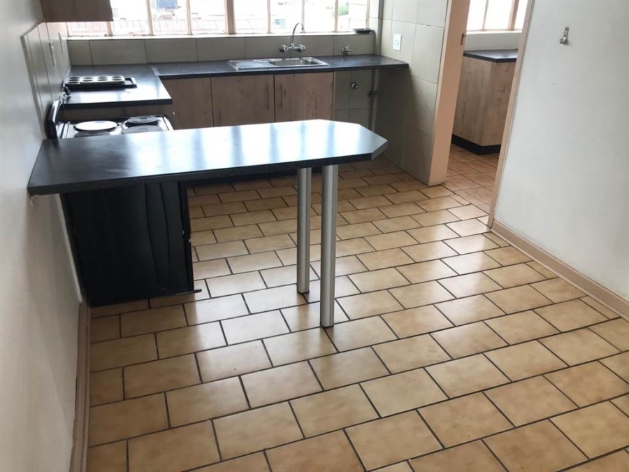 To Let 2 Bedroom Property for Rent in Booysens Gauteng