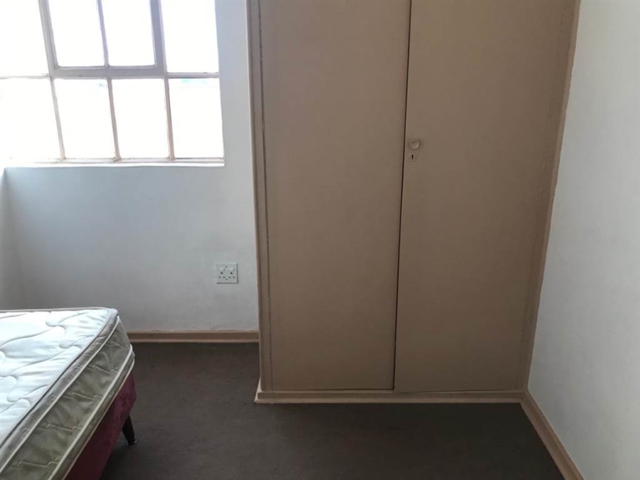 To Let 2 Bedroom Property for Rent in Booysens Gauteng