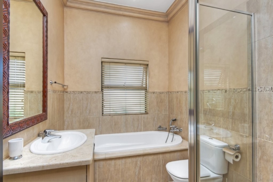 4 Bedroom Property for Sale in Morningside Gauteng